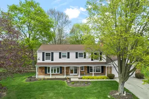 19168 Chelton Dr, Beverly Hills, MI 48025 - Photo 3