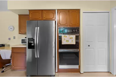 19168 Chelton Drive, Beverly Hills, MI 48025 - Photo 17