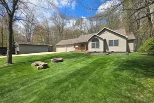 515 E General St, Sheridan, MI 48884 - Photo 1