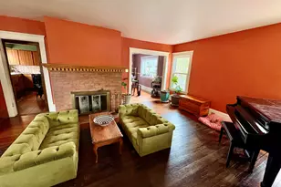 754 Oakridge Dr, Jackson, MI 49203 - Photo 3