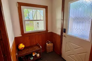 754 Oakridge Dr, Jackson, MI 49203 - Photo 15