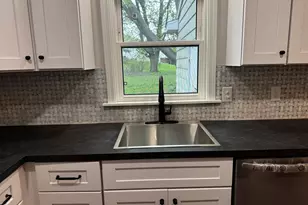 4812 Kimball Ave SE, Grand Rapids, MI 49508 - Photo 9