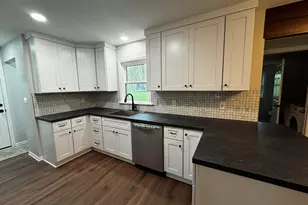 4812 Kimball Ave SE, Grand Rapids, MI 49508 - Photo 7
