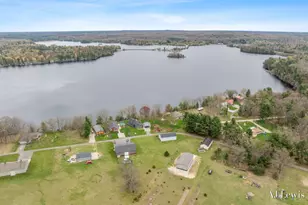 5330 Woodside Dr, Newaygo, MI 49337 - Photo 43