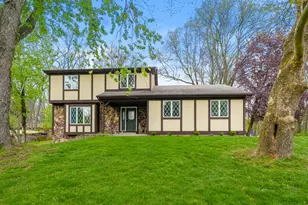5814 Scenic Way Dr, Kalamazoo, MI 49009 - Photo 1