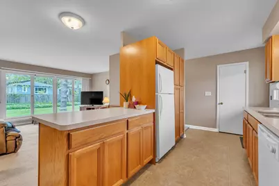 1114 N Maple Road, Ann Arbor, MI 48103 - Photo 9