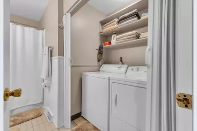 1114 N Maple Road, Ann Arbor, MI 48103 - Photo 17