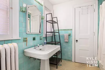 304 Paris Avenue SE, Grand Rapids, MI 49503 - Photo 25