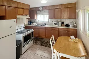 204 W Ypsilanti Ave, Pontiac, MI 48340 - Photo 7