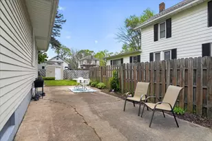 828 Fleming Ave, Jackson, MI 49202 - Photo 31