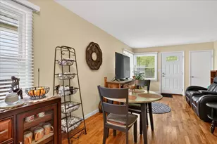 828 Fleming Ave, Jackson, MI 49202 - Photo 11