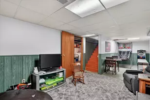 828 Fleming Ave, Jackson, MI 49202 - Photo 21