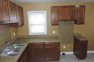 27045 Yale St, Inkster, MI 48141 - Photo 7
