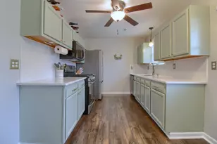 8210 N Henry Ruff Rd, Westland, MI 48185 - Photo 9