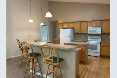61015 Evergreen Court, South Lyon, MI 48178 - Photo 9