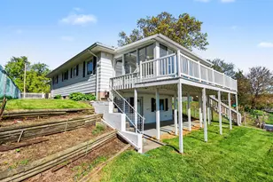 468 Crooked Lake Dr W, Kalamazoo, MI 49009 - Photo 1
