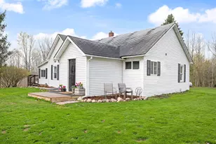 16404 12 Mile Rd, Leroy, MI 49655 - Photo 3