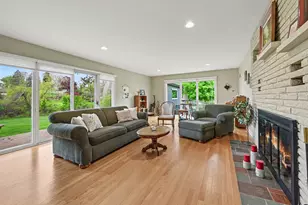 4304 Sunnybrook Dr, Kalamazoo, MI 49008 - Photo 9