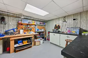 4304 Sunnybrook Dr, Kalamazoo, MI 49008 - Photo 39