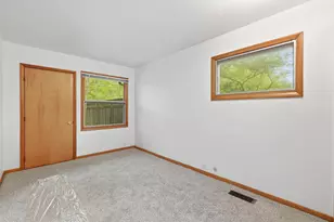 733 N Dartmouth St, Kalamazoo, MI 49006 - Photo 9