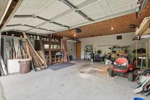 733 N Dartmouth St, Kalamazoo, MI 49006 - Photo 23