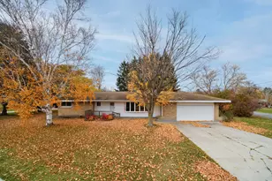 202 W Maple, Scottville, MI 49454 - Photo 3