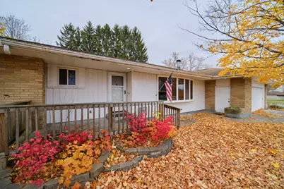 202 W Maple, Scottville, MI 49454 - Photo 5
