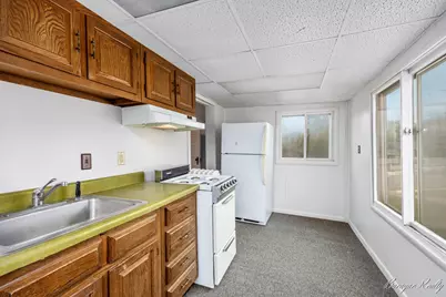 2147 Plainfield Avenue NE, Grand Rapids, MI 49505 - Photo 17
