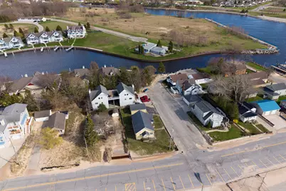 15 N Lakeshore Drive, Manistee, MI 49660 - Photo 49
