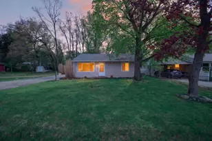3455 Acacia Blvd, Jackson, MI 49203 - Photo 1