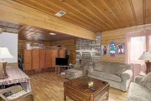 19954 Woodcrest St, Harper Woods, MI 48225 - Photo 3