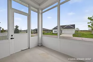 3950 Gallop Rd, East Lansing, MI 48823 - Photo 9