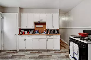 1714 Eastern Ave SE, Grand Rapids, MI 49507 - Photo 5