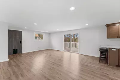 2037 Lakeview Drive, Brooklyn, MI 49230 - Photo 11
