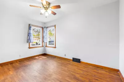 346 Wentworth Avenue, Battle Creek, MI 49015 - Photo 9