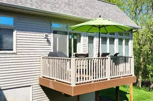 1698 Oakleigh Woods Dr NW, Grand Rapids, MI 49504 - Photo 23