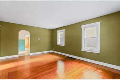 1215 Loeser Avenue, Jackson, MI 49203 - Photo 9