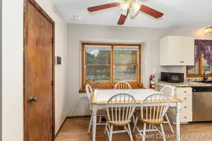 4982 Wilcox Rd, Holt, MI 48842 - Photo 11