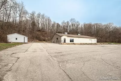 14043 Fulton Street E, Lowell, MI 49331 - Photo 13