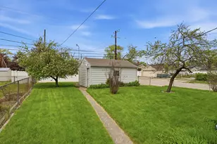 17405 Palmer St, Melvindale, MI 48122 - Photo 5