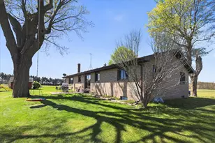 3262 W Wagner Rd, Buchanan, MI 49107 - Photo 7