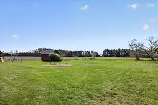 3262 W Wagner Rd, Buchanan, MI 49107 - Photo 29