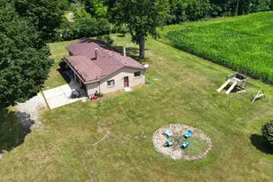 3262 W Wagner Rd, Buchanan, MI 49107 - Photo 5