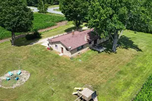 3262 W Wagner Rd, Buchanan, MI 49107 - Photo 35