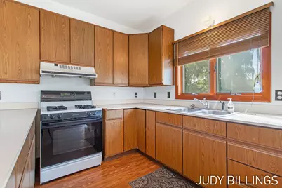 1317 68th Street, South Haven, MI 49090 - Photo 27