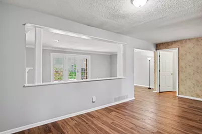 2454 W Collier Avenue SE #101, Grand Rapids, MI 49546 - Photo 7