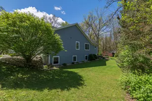37 Summerset Dr, Kalamazoo, MI 49009 - Photo 3