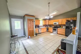257 Edgewood Dr, Quincy, MI 49082 - Photo 15