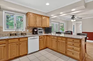 11425 Mcgregor Rd, Pinckney, MI 48169 - Photo 15