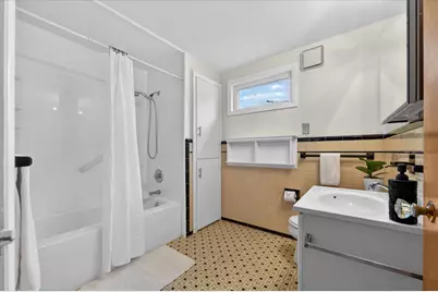 1509 E Stadium Boulevard, Ann Arbor, MI 48104 - Photo 45